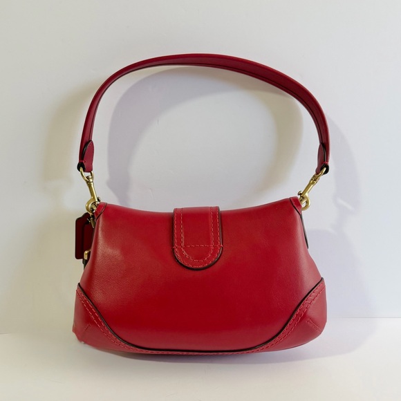 Coach - Soho Flap Bag In Regenerative
Leather - Picture 3 of 16